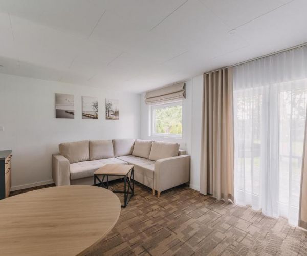 Apartament nad jeziorem 2