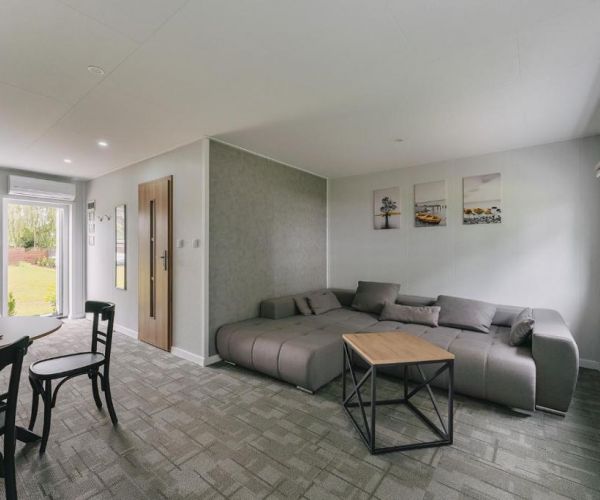 Apartament nad jeziorem 4